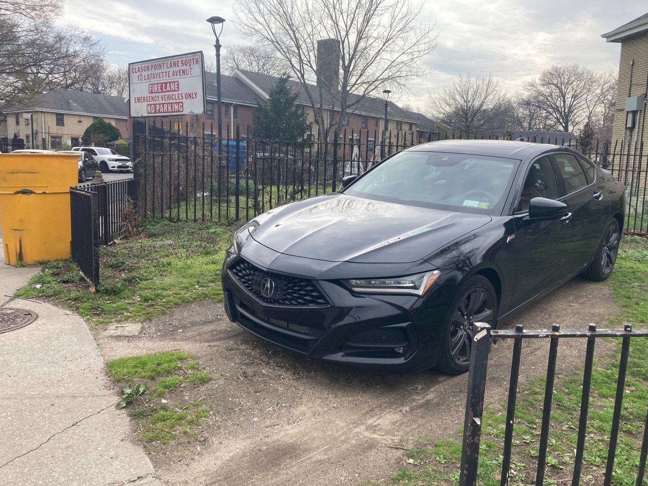 This patch of grass makes the perfect spot for this disrespectful cop.
