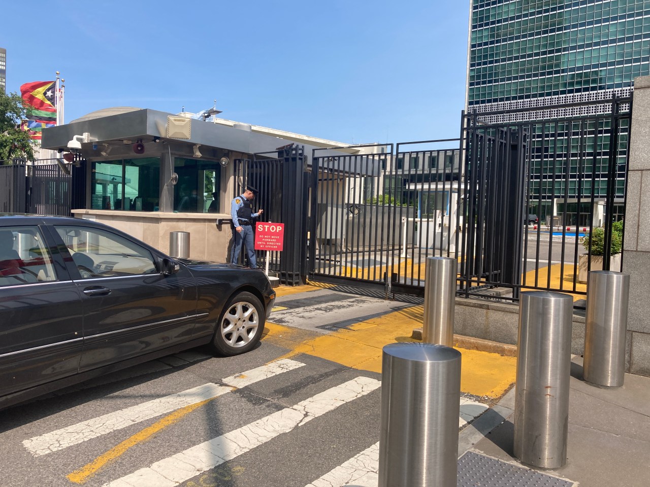 A car entering through the main security gate at the UN. Photo: Julianne Cuba