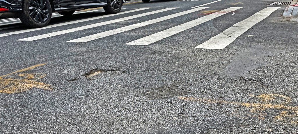 Wednesday’s Headlines: The Hole Truth Edition