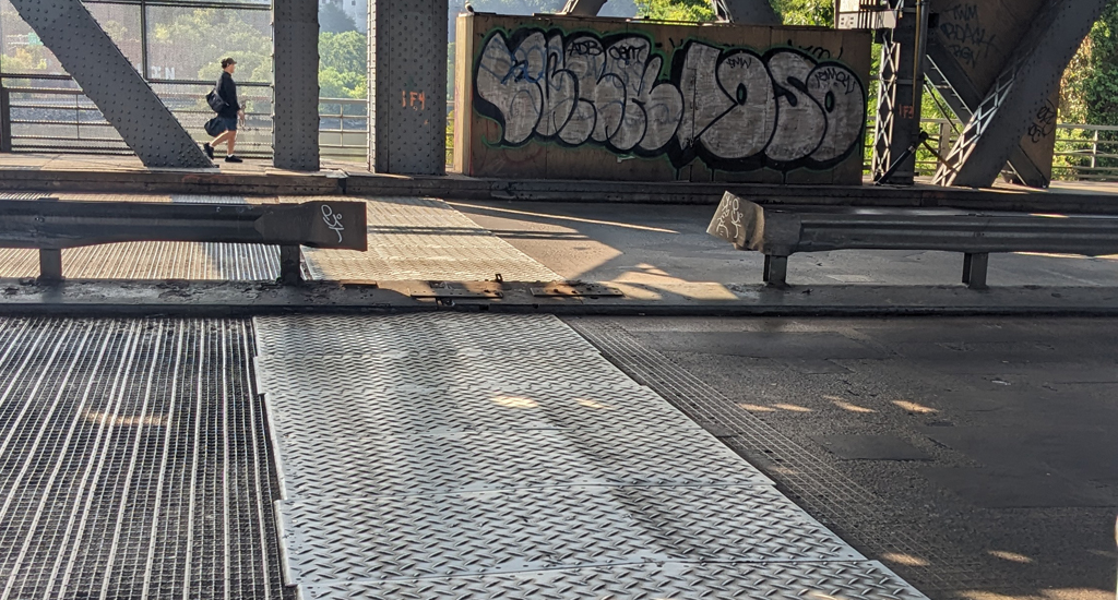 Tuesday’s Headlines: ‘Grate’ News Edition