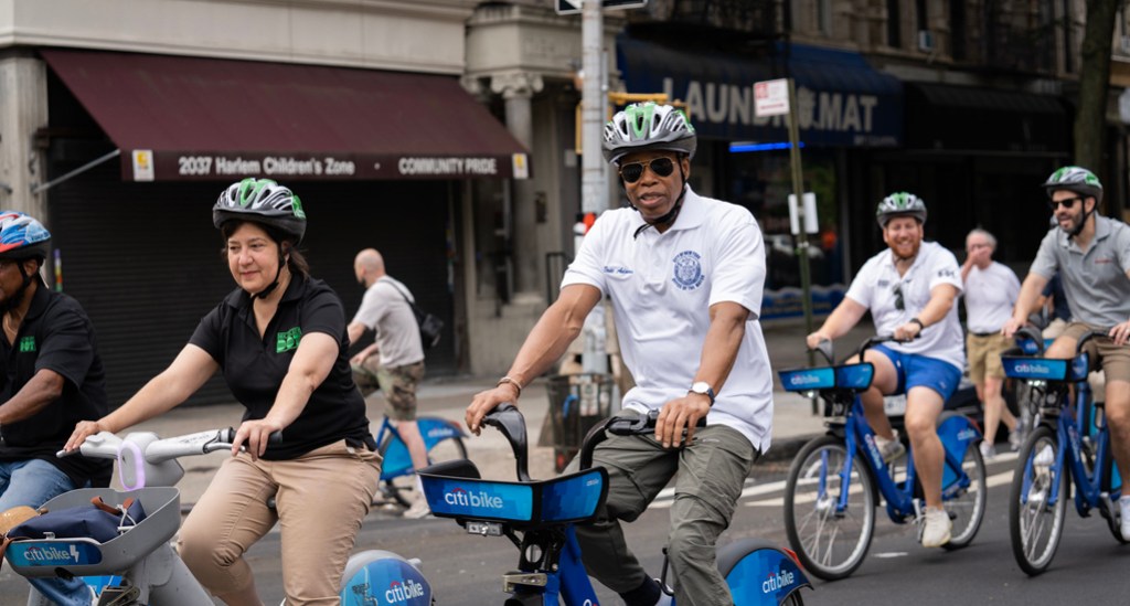 Crunching the Data on the Record-Setting Year For Cyclist Deaths