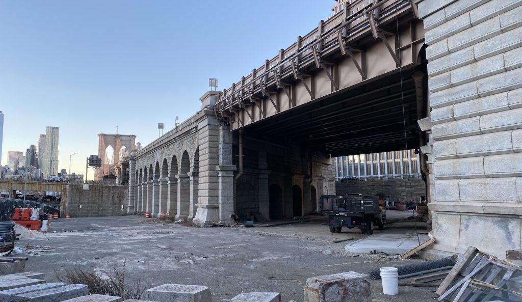 Plaza Near Brooklyn Bridge to Become Sports and Rec Space