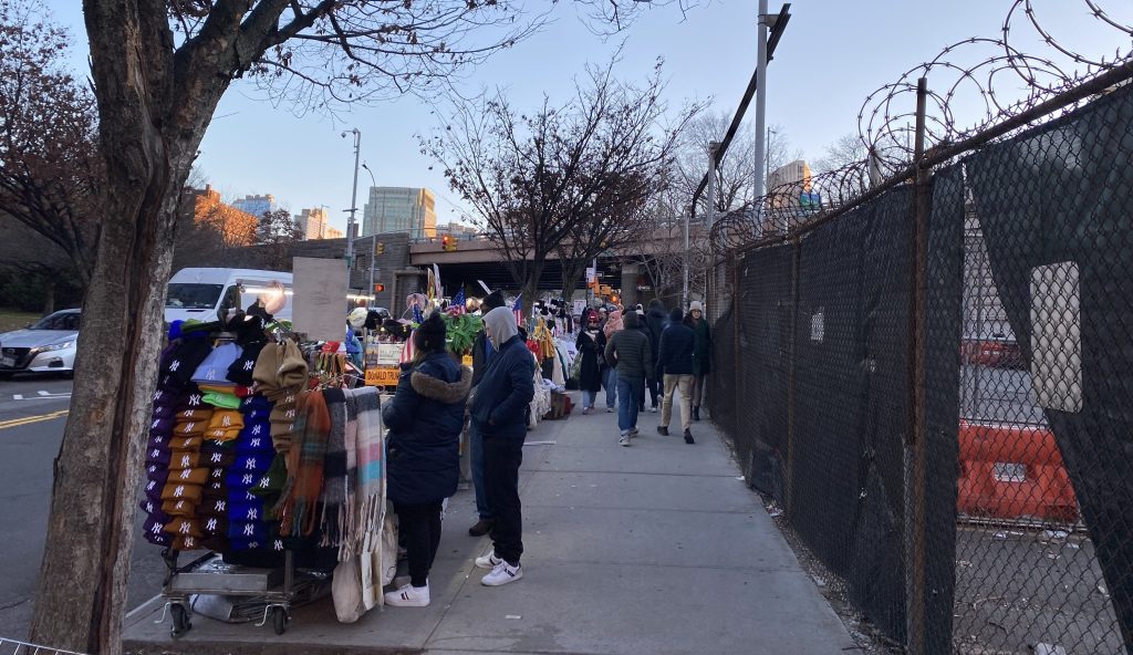 Lifting Street Vendor Permit Cap Could Raise $17M: Watchdog