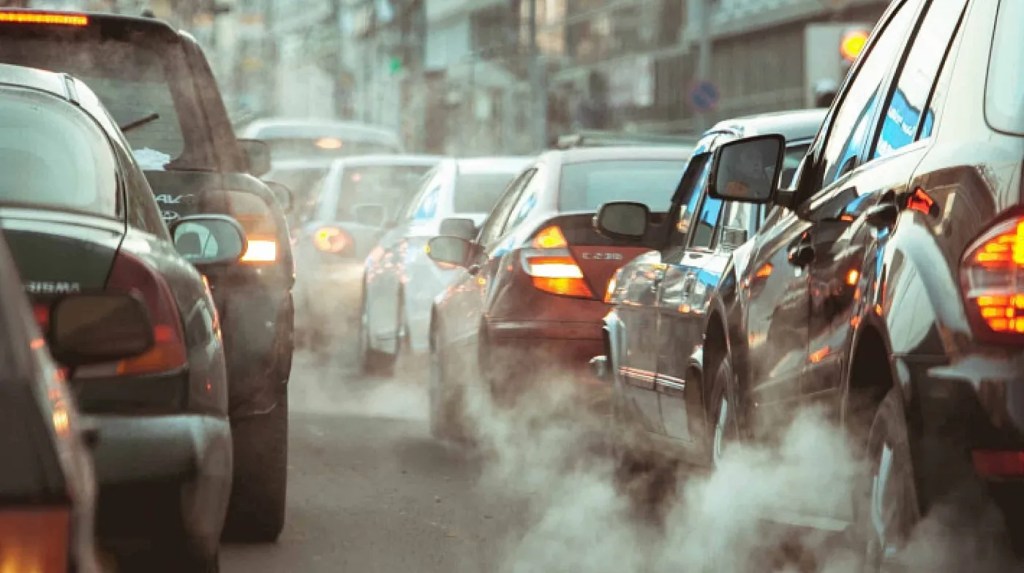 Komanoff: Get the Facts About ‘Car Bloat’ and Pollution