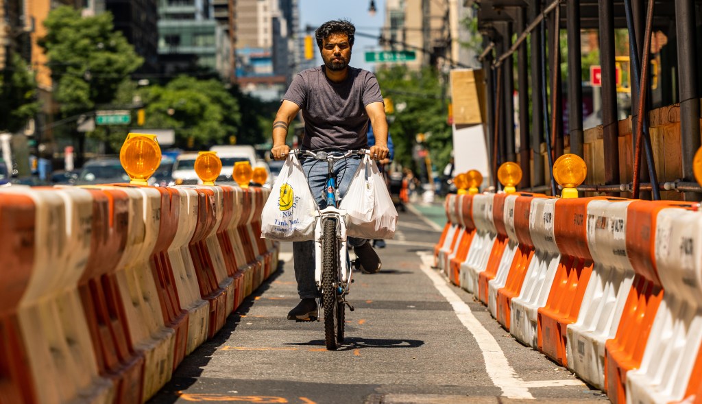 OPINION: E-Bike Licensing Would Harm Workers — and Absolve App Companies