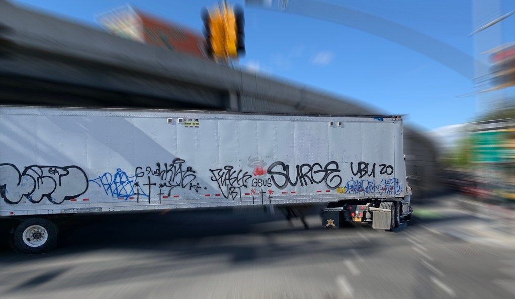 DOT Will Spend $11M to Boost Off-Hour Deliveries