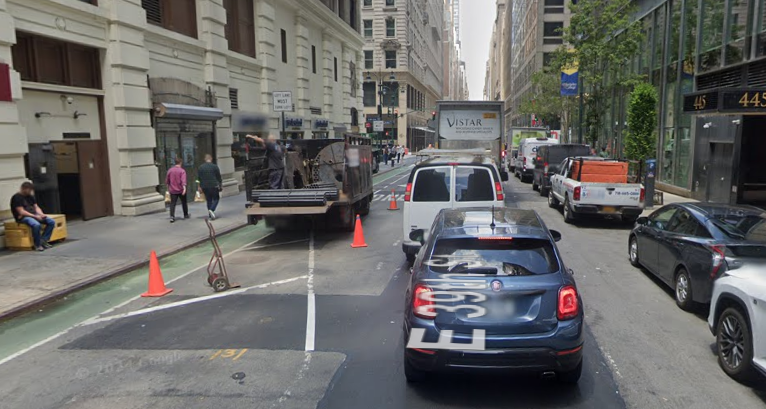 Wider Crosstown Bike Lanes Coming on 2 Midtown Strips