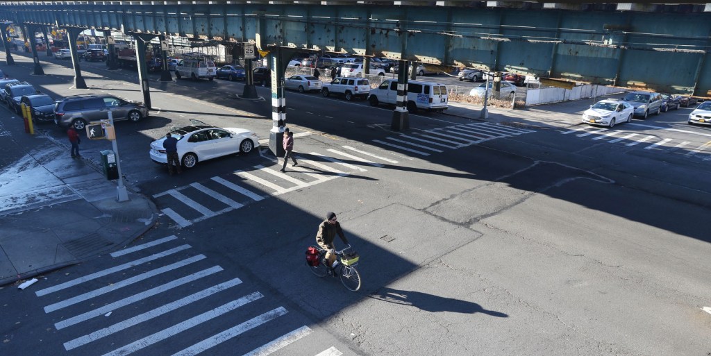 DOT Plans To Connect White Plains Rd. Bike Lanes To Pelham Pwy. Greenway