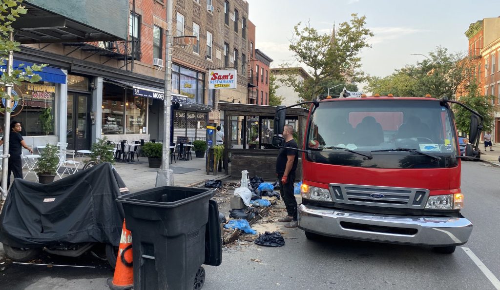 About 1,300 Restaurants Apply For Outdoor Dining — 90% Drop From Pandemic’s Height