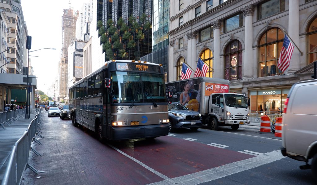 Adams’s Fifth Avenue Plan Will Make Bus Riders Suffer: Experts