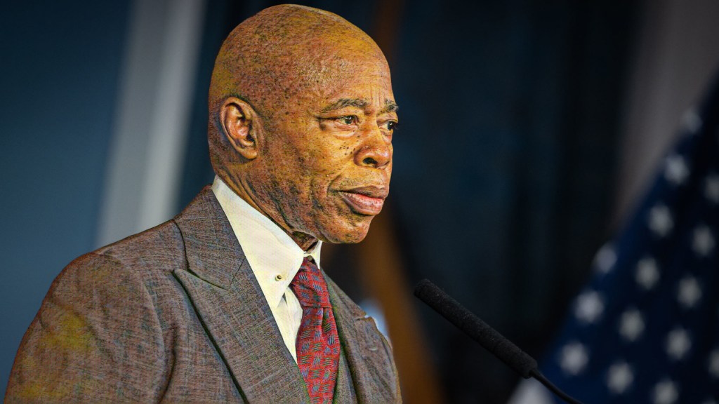 Friday’s Headlines: Pressure on City Hall Edition