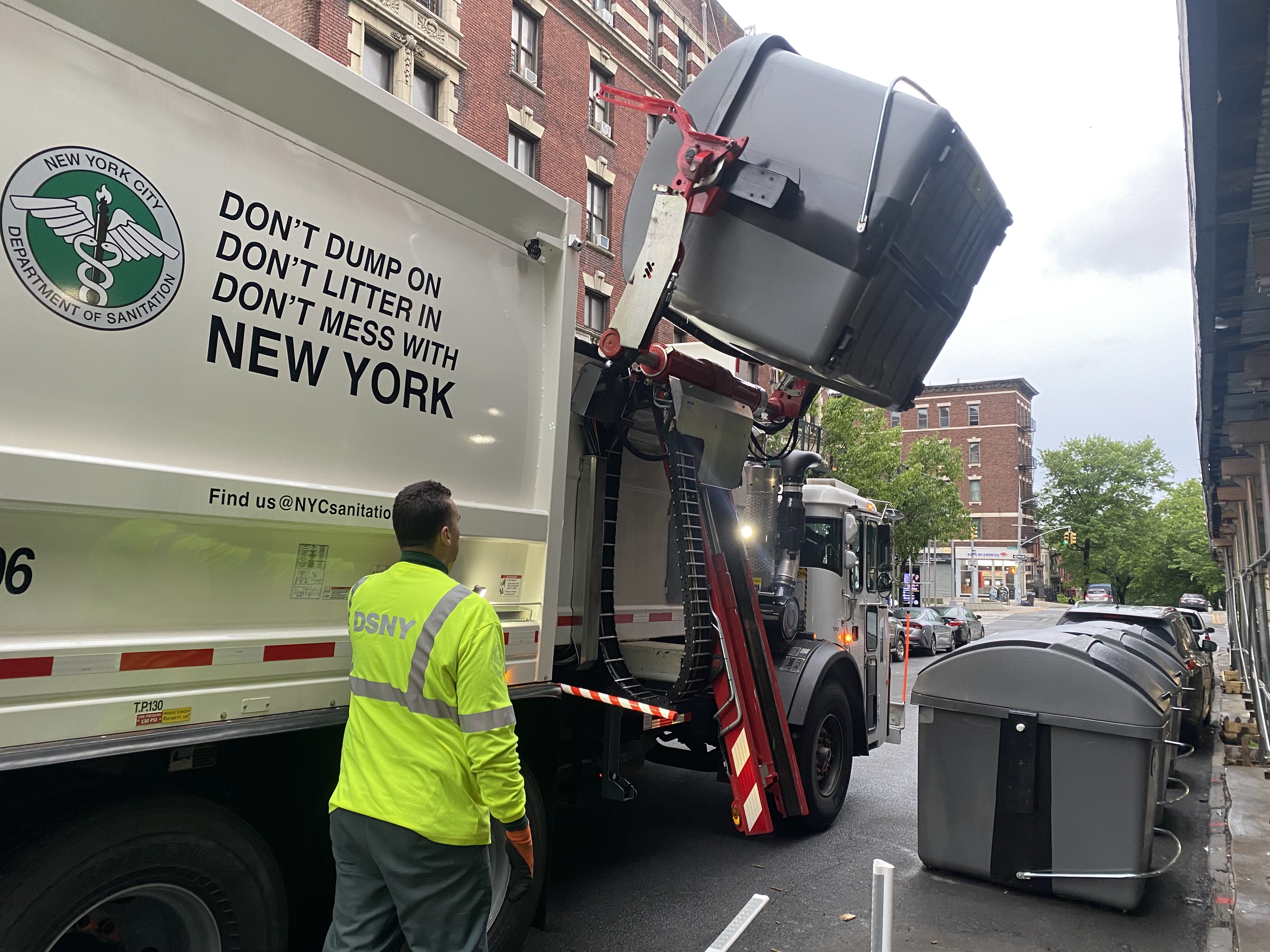 Part Load Container Indication DSNY Eyes Top-Loading Garbage Trucks For Better Curbside Waste ...