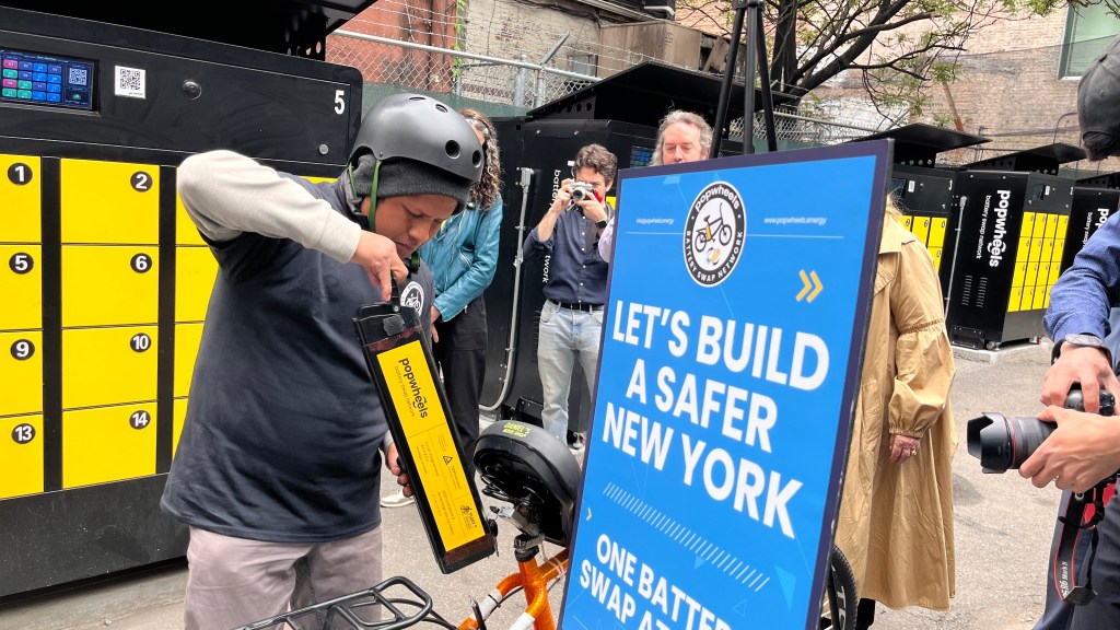 Wednesday’s Headlines: Top of the Pops Edition