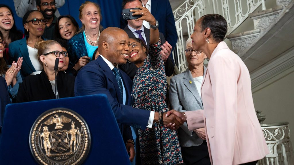 Monday’s Headlines: City Hall Handshake Edition