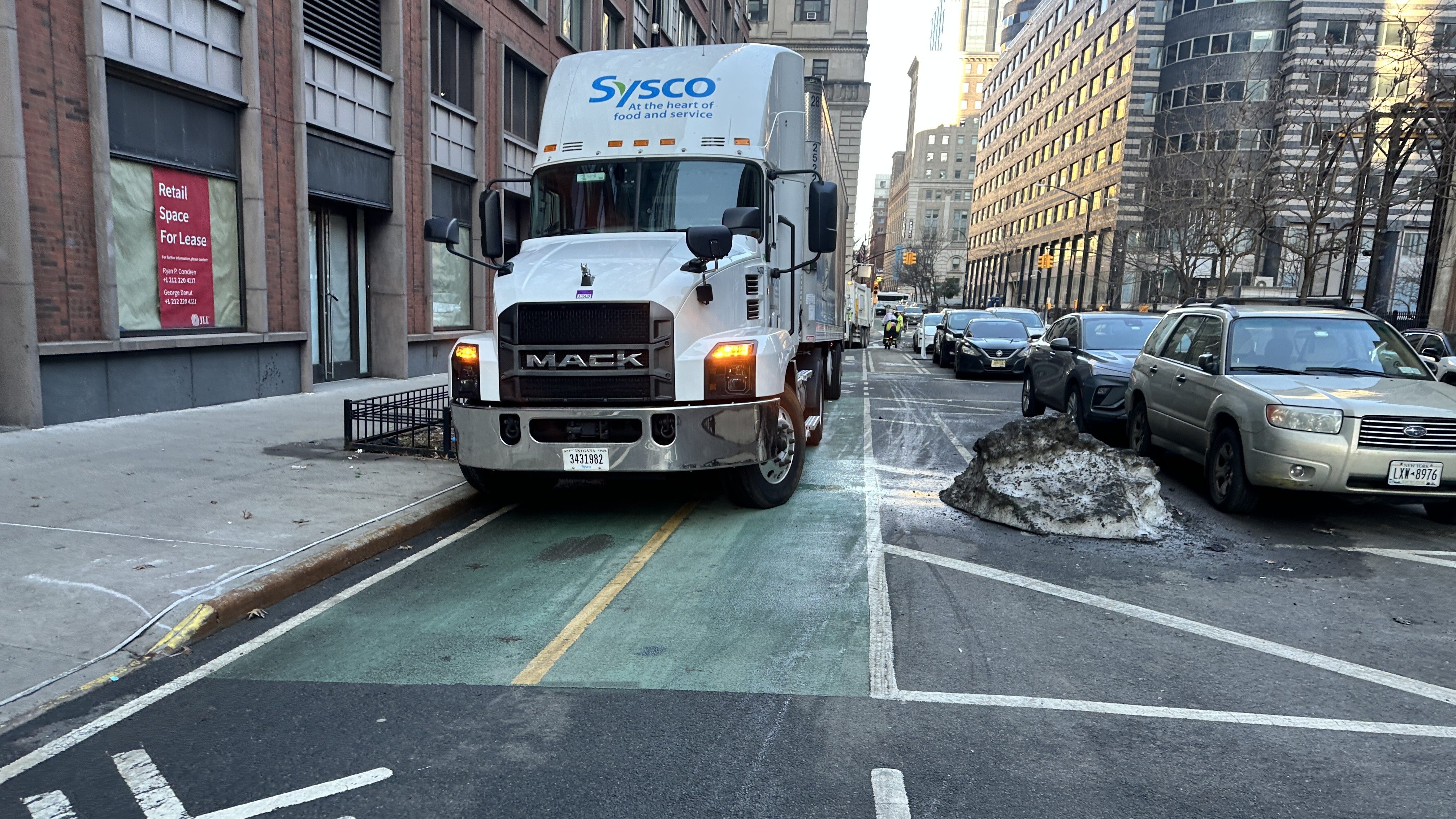 Rampant Placard Abuse is Mucking Up This Bike Lane in Downtown Brooklyn - Streetsblog New York City