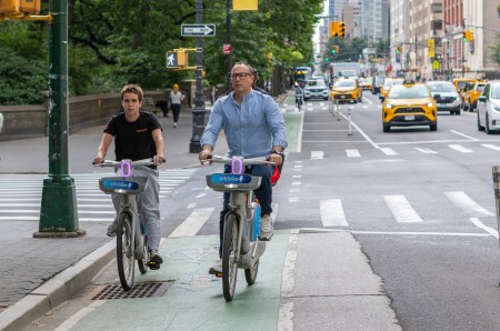 Report: Increased Daylighting, Bike Lanes, Speed Limits Would Put Vision Zero ‘On Steroids’