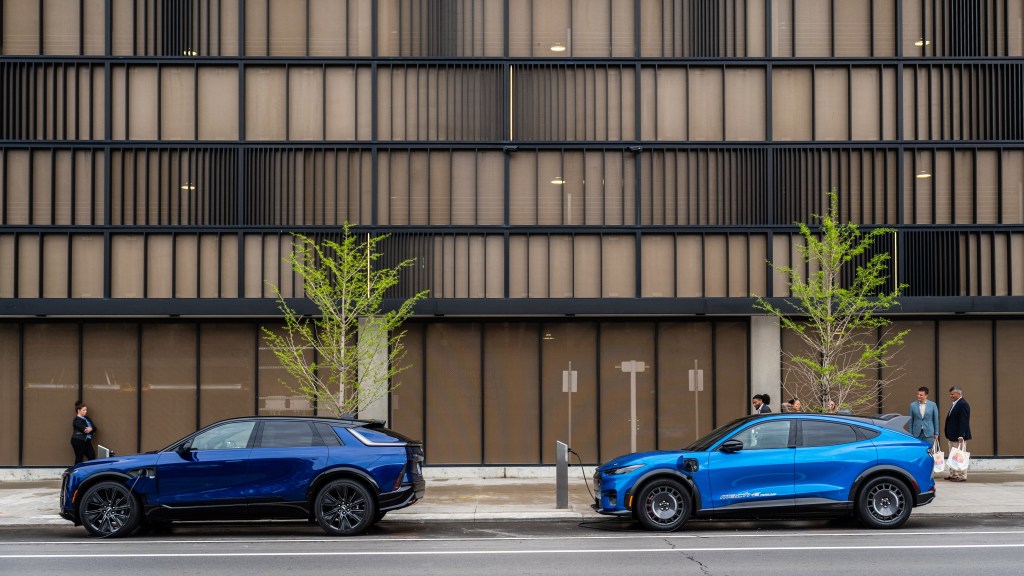 Exclusive: City Hires Company To Install E-Car Charging Posts In Public Space